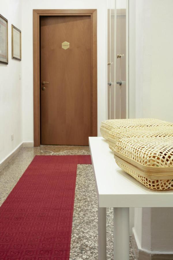Lorenzo'S - Vatican Guest House Рим Экстерьер фото